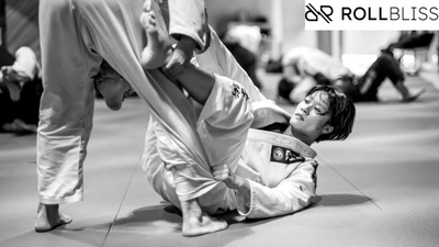 De La Riva Guard – Essential BJJ Techniques for Control & Sweeps De La Riva Guard – Essential BJJ Techniques for Control & Sweeps